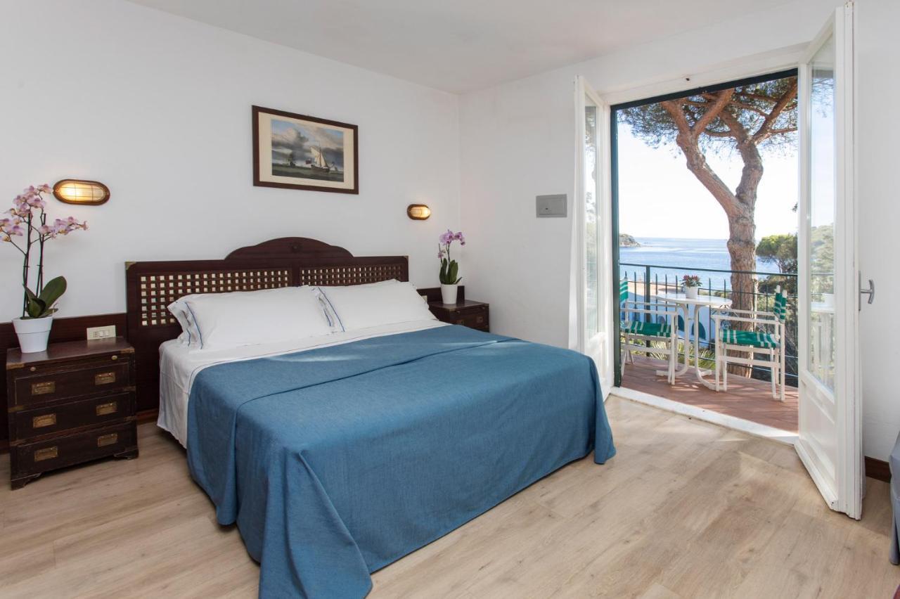 Hotel Antares Capoliveri  Exterior photo