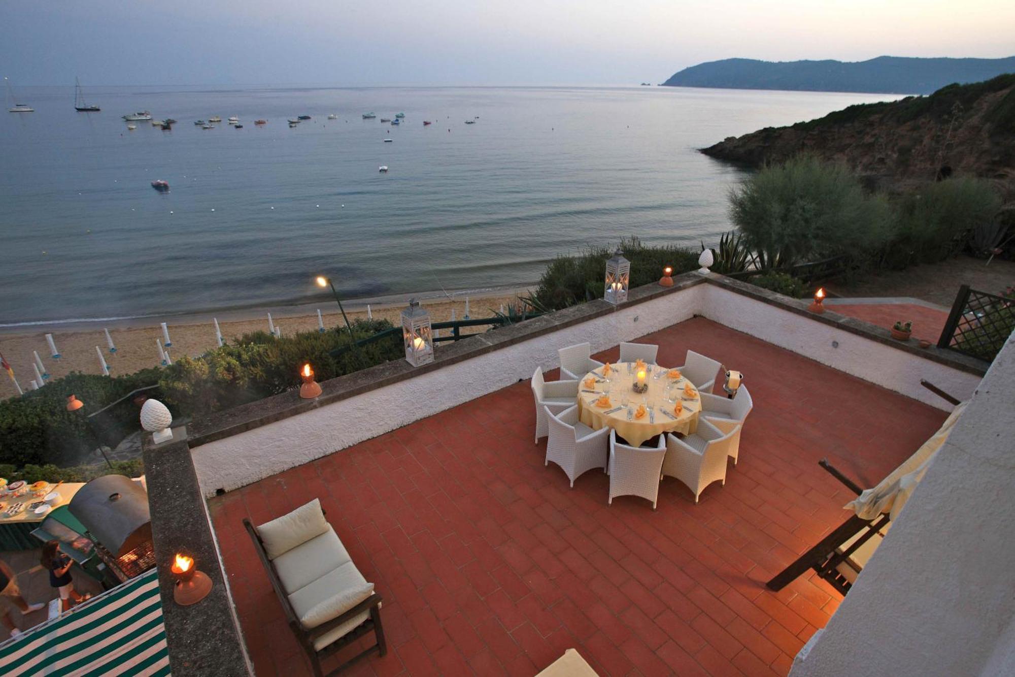 Hotel Antares Capoliveri  Exterior photo